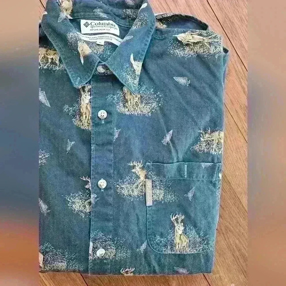 Men's Columbia Buck and Arrowhead Button Down ashirt - Picture 4 of 4